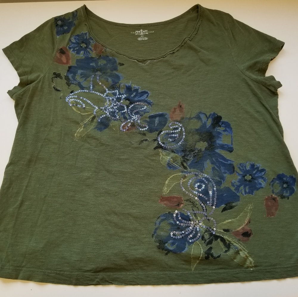 Tommy Hilfiger Tshirt Floral w/ Sequin Detail M28
